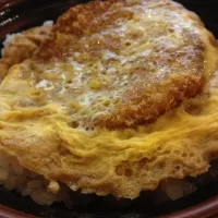 Snapdishの料理写真:玉子とじカツ丼|井澤栄一郎さん