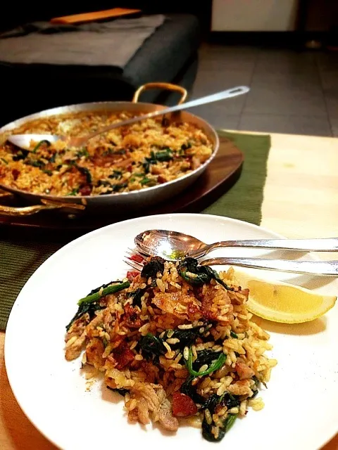 Snapdishの料理写真:🇪🇸Pork,chorizo and spinach paella|rick chanさん