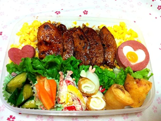 Snapdishの料理写真:今日の息子のお弁当2013/02/08|ミホさん