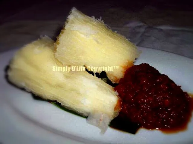 Snapdishの料理写真:♡Early breakfast with Boiled Tapioca with Sambal♡|Shaqeizhaさん