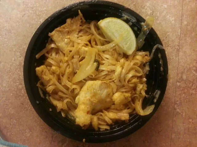 chicken pad thai|Carlaさん