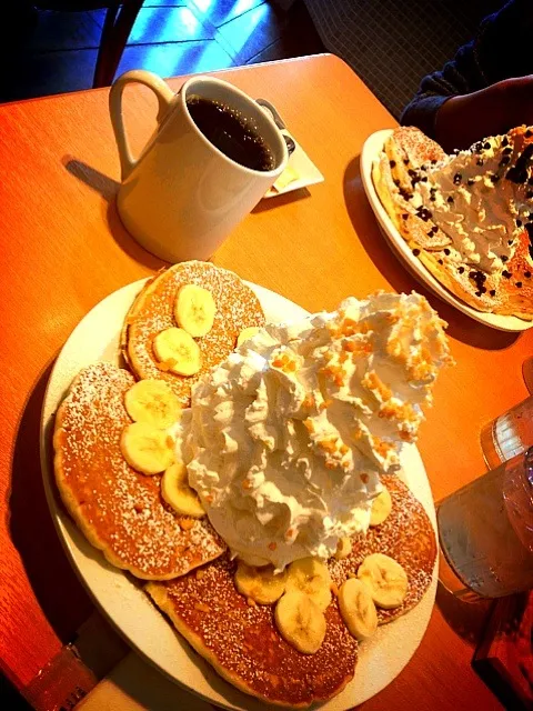 Eggs'n Things...Pancake & Cona coffee ♪|a i ．oさん