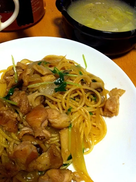 とりにくとエリンギの和風パスタとじゃがいものスープ|あみさん