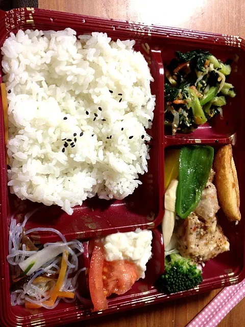 お弁当|山岸郁乃さん