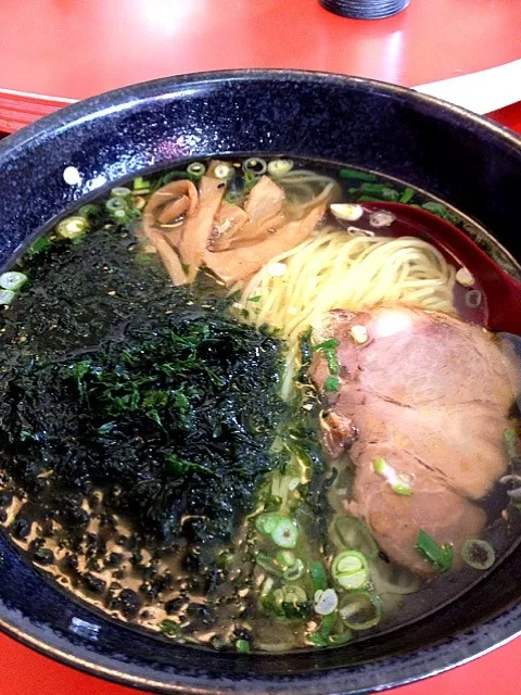 一品香の天然塩ラーメン|あんさん