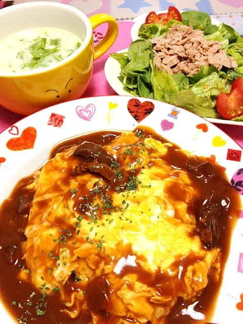 オムハヤシ、キノコと水菜の中華風ミルクスープ、ツナサラダ❤|ゆぅこさん