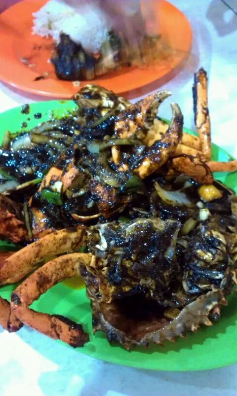 Snapdishの料理写真:kepiting lada hitam|josieさん