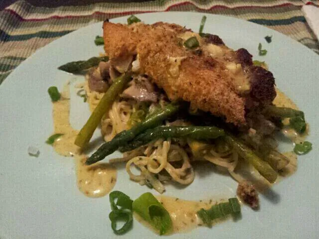 Perch on top of pasta with asparagus, with a lemon dill sauce|Stephanie Lagmanさん