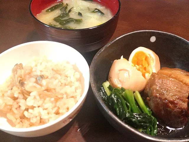 Snapdishの料理写真:角煮とあさりご飯|ミオさん