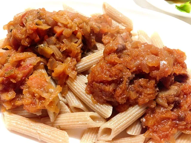 ボロネーゼと野菜のトマトソースパスタ|堀田温子さん