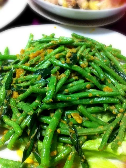 Snapdishの料理写真:Salted Eggs fried Baby French Beans|louiseさん