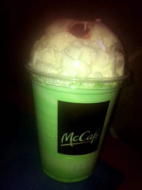 Shamrock shake!!|hannahさん