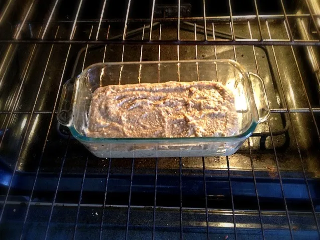 First attempt at Paleo bread. Lets see what happens!|Jules Vloskyさん