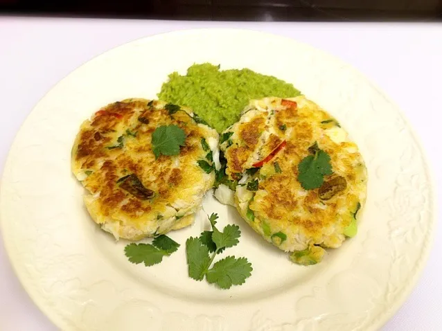 Thai style Crab Cakes with minted crushed peas|Steve Pountneyさん