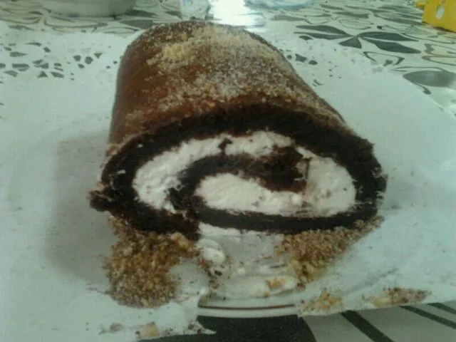 brazo de gitano de chocolate con crema de amaretti|fasserさん