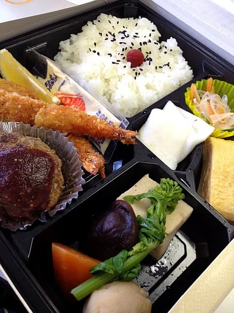 仕事でお弁当。|NAOKOさん