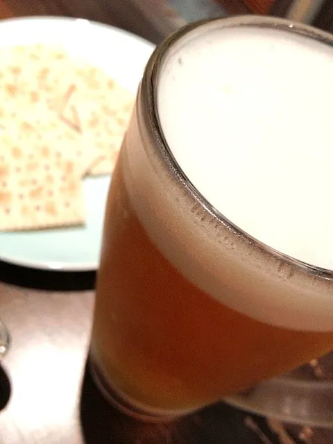 Snapdishの料理写真:お店ビール  おつまみ|やすこさん