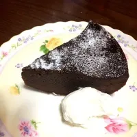 Snapdishの料理写真:ガトーショコラ  炊飯器で|北川ひで子さん