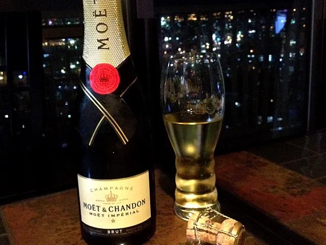 MOET＆CHANDON  CHAMPAGNE|ワインさん