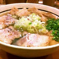 Snapdishの料理写真:麺屋 はなび  塩ラーメン|りささん