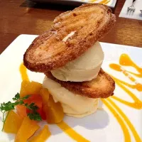 Snapdishの料理写真:うなぎパイのアイス