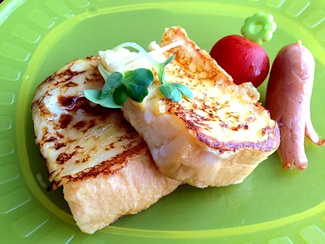 子供の朝ご飯(◍ ͒•ಲ• ͒◍)♬|愛子さん