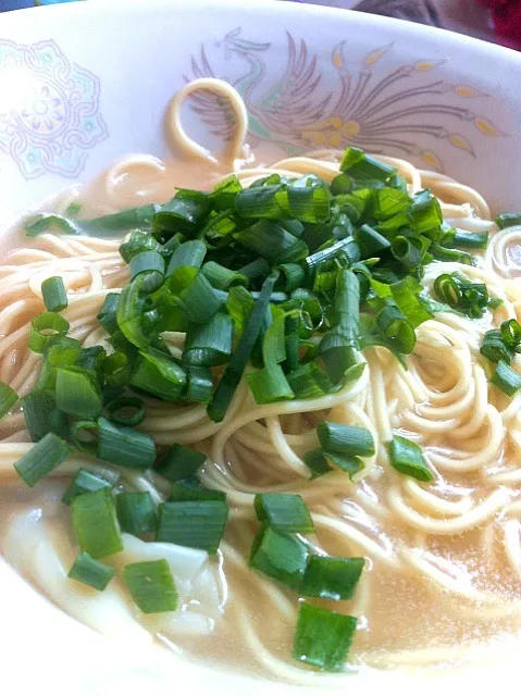 Snapdishの料理写真:熊本土産のアベックラーメン|chacoさん