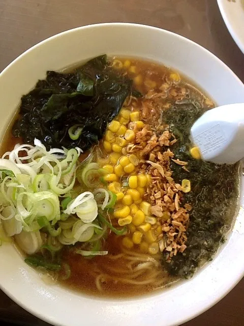 ちょいとろモロヘイヤ醤油ラーメン|たべたくさん