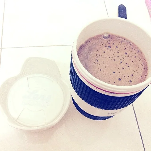 You can never live without a cup of milo|intanlyanaさん