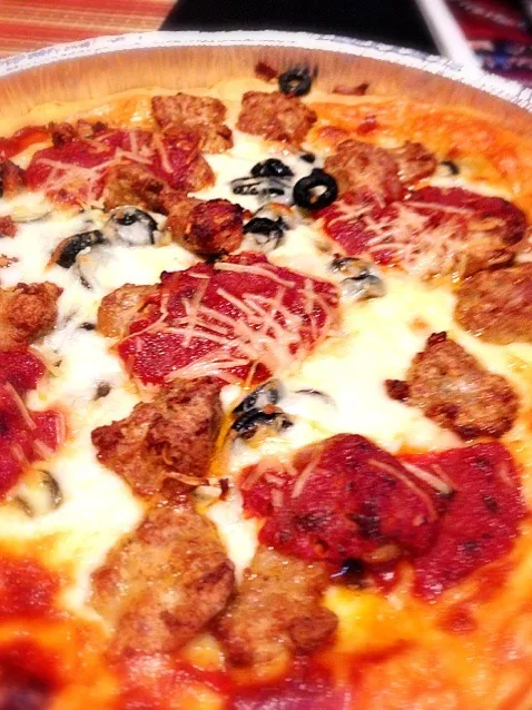 chicago style deep dish pizza. awesome!!|うきさん