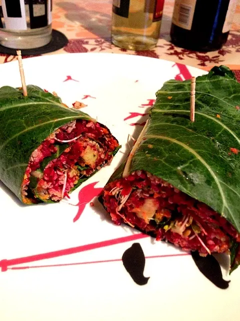 Quinoa Collard Wraps, with Carrot, Ginger, Tahini, Miso, Shallot, Beet and Avocado|georgianaさん