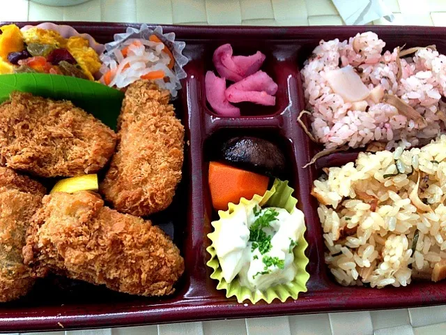 ランチ〜おこわ カキフライ弁当〜|美羽さん