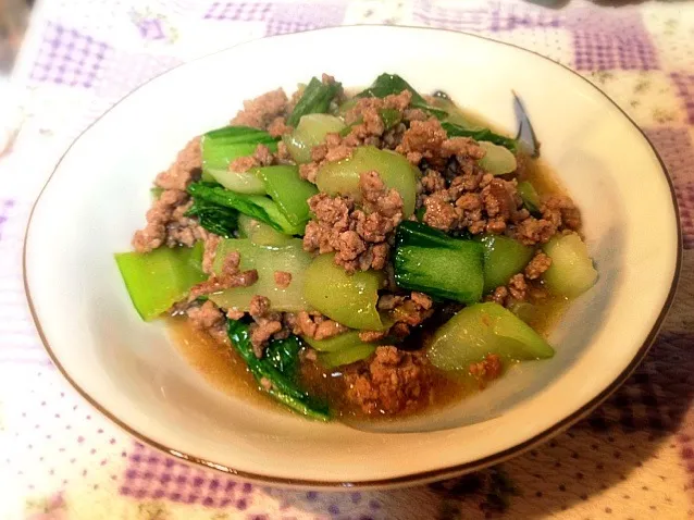 青梗菜とひき肉の炒め物|さつまいももんさん