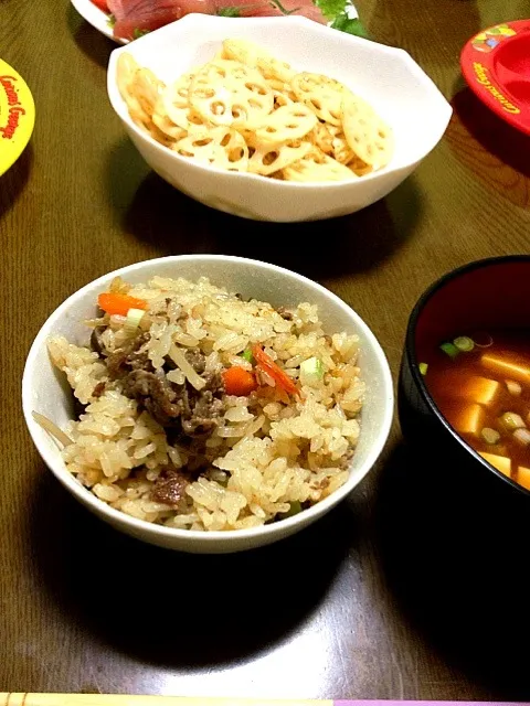 suzuranranranさんのダシダで牛肉炊き込みご飯♪|パンダ母さん🐼さん