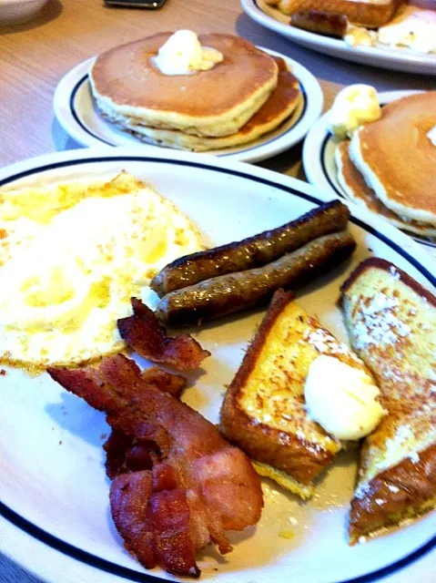 Snapdishの料理写真:Ihop|yasmin resendorfさん