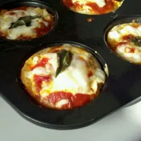 Snapdishの料理写真:pizza muffins|andrea dewaltさん