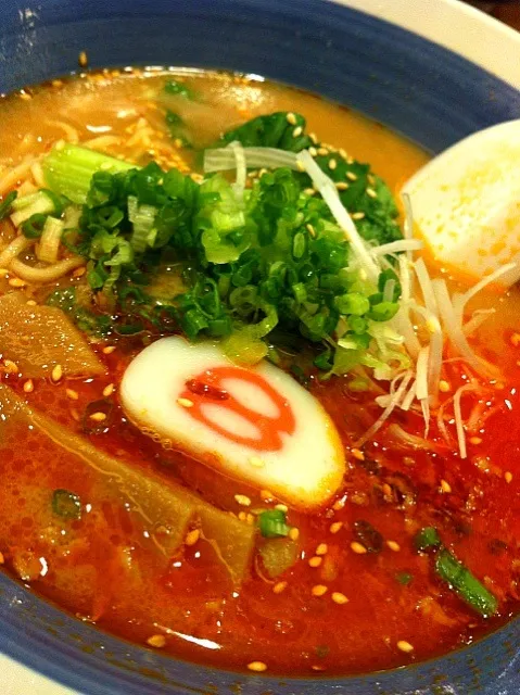 Snapdishの料理写真:Hachiban Ramen ~|Pasiriさん