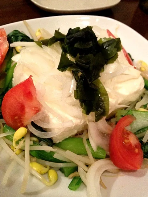 Snapdishの料理写真:TOFU SALADA|popoさん