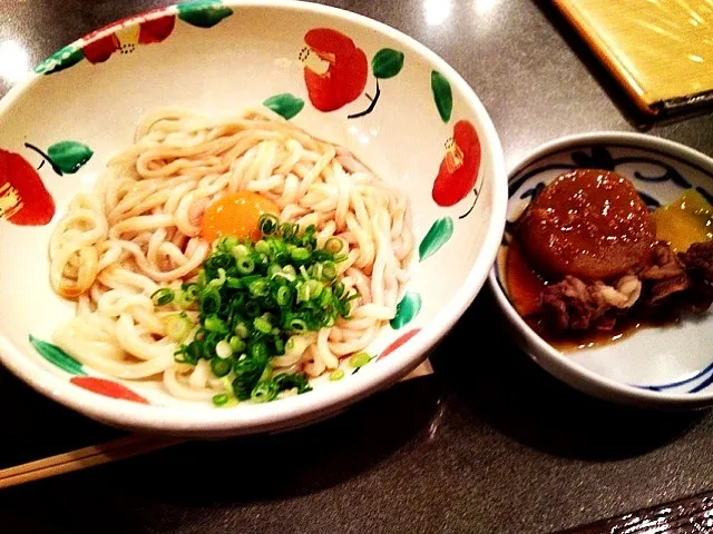 高松『こんぴらうどん』さんの釜玉うどん|はーにゃんさん