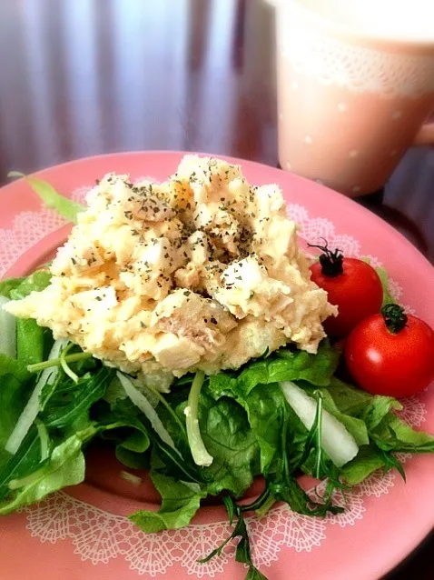 tomoemoeサンのアンチョビポテトサラダ🍅|ららさん