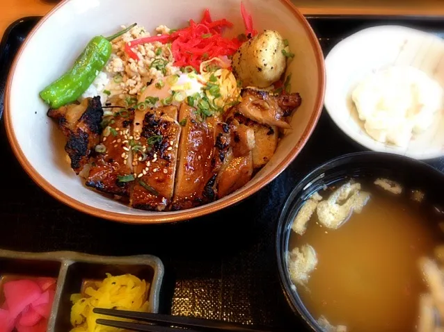 焼き鳥丼|chama_tomoさん