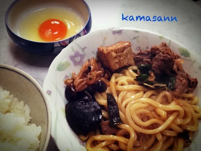 すき焼きの次の日は、すき焼きうどん定食🍚|かまさん