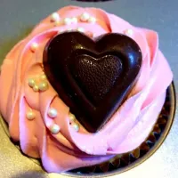 Valentine cupcake|Sherry Hoshiさん