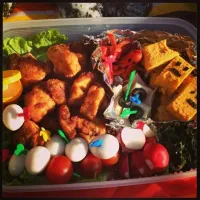 Snapdishの料理写真:甥っ子達の為に作ったピクニック弁当☆|maaachaka♡さん