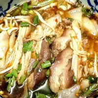 Tomyum Pork Leg Noodles in Five Spice Soup|Little Tomatoさん