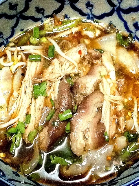 Tomyum Pork Leg Noodles in Five Spice Soup|Little Tomatoさん