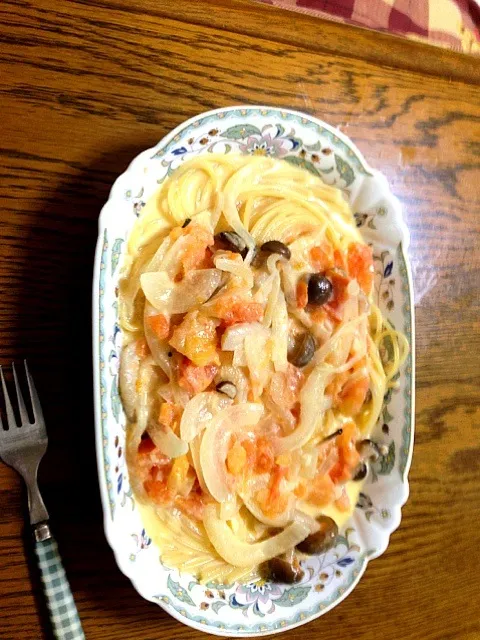 トマトのクリームスパゲティ|ともさん