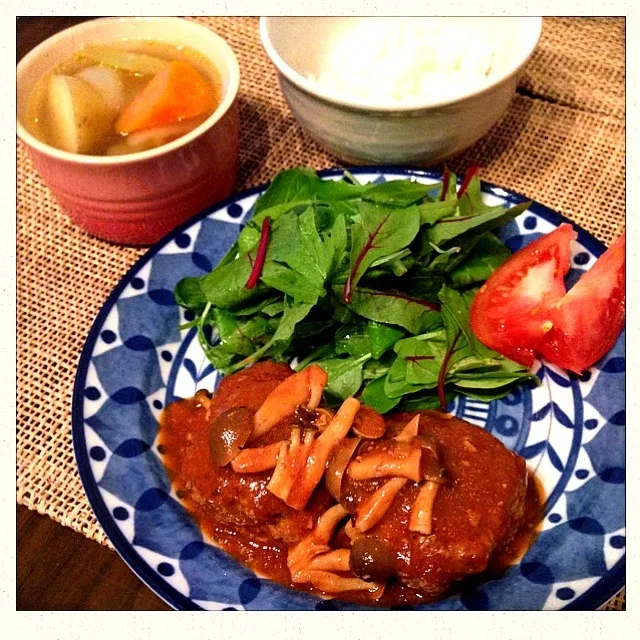 煮込みハンバーグ＆ゴロッと野菜スープ꒰ ♡´∀`♡ ꒱|harurouさん