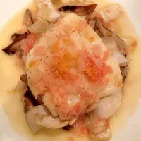 Snapdishの料理写真:Halibut with Grapefruit Beurre Blanc|susan williamsさん