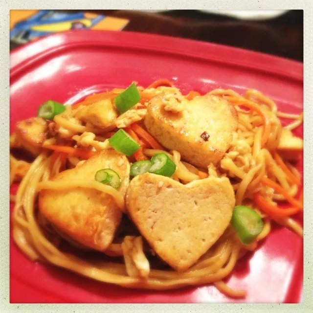 Tofu Pad Thai (with chow mien noodles-so, sue me!)|Alexandra Einessさん